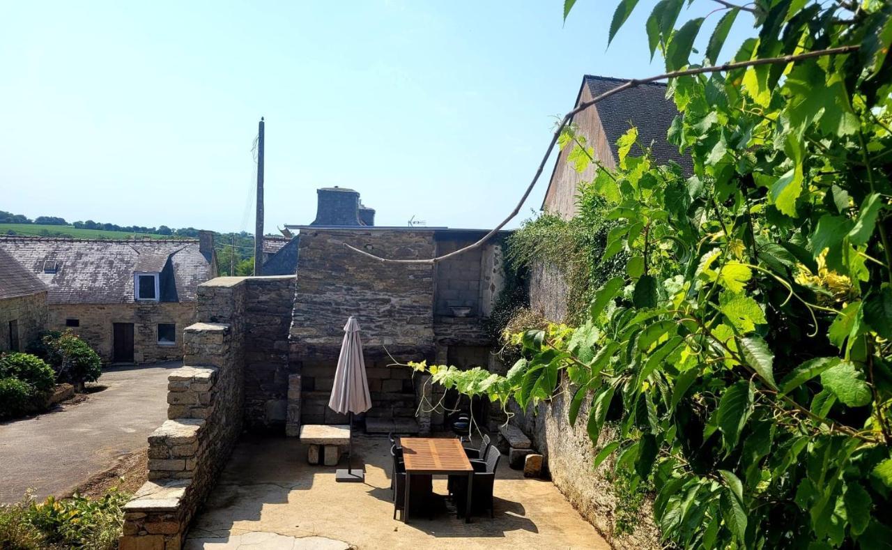Gîte de caractère, proche Quimper Landudal Esterno foto